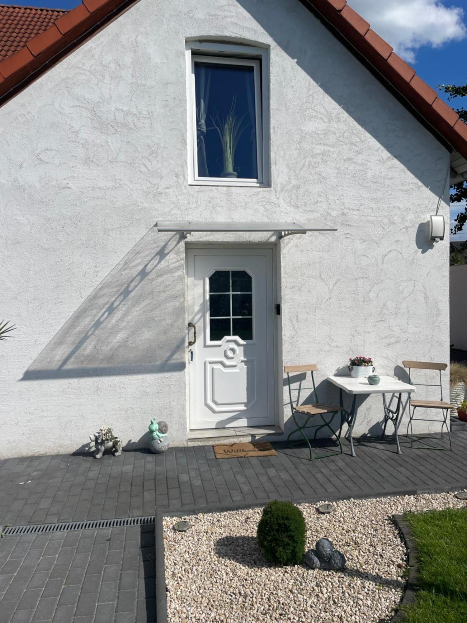 Kleine Gemuetliche Einliegerwohnung Mit Garten Und Pool Nordstemmen Exterior foto